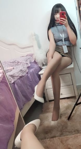 把朕的龙精含着h太子妃