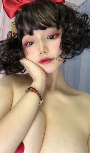 总裁夫人身兼多职短剧免费观看