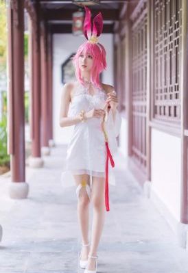 暴躁少女csgo视频